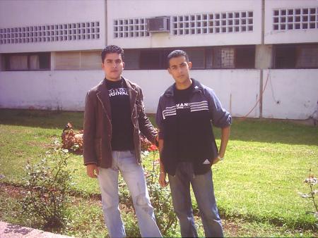 c'est moi et mon ami youssef a la fac